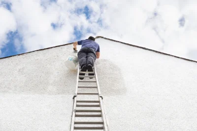 Peinture extérieure à Sainte-Néomaye — façades et ravalement